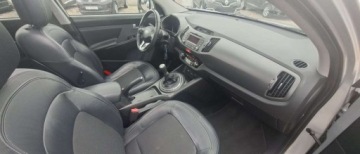 Kia Sportage III SUV 2.0 DOHC 163KM 2010 Kia Sportage Kia Sportage 2.0 CVVT 2WD Attract 2.0 Benzyna 163KM, zdjęcie 7