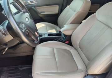 Ford Ranger V 2019 Ford Ranger Ford Ranger 2.3 LARIAT , LPG , 4X4 , FULL OPCJA 2.3 BenzynaLPG, zdjęcie 3