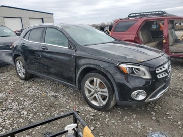 Mercedes GLA II 2020 Mercedes-Benz GLA 250 4MATIC 2020, od ubezpieczalni 2.0 Benzyna 211KM, zdjęcie 1