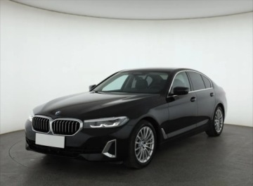 BMW Seria 5 G30-G31 Limuzyna Facelifting 2.0 530i 252KM 2022 BMW 5 530i xDrive, Serwis ASO, 4X4, Automat, zdjęcie 1