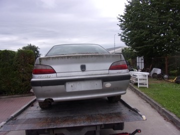 MŘÍŽKA MASKA PEUGEOT 406