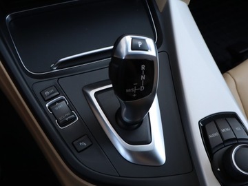 BMW Seria 3 F30-F31-F34 Touring Facelifting 1.5 318i 136KM 2016 BMW 3 318 i, Salon Polska, Serwis ASO, Automat, zdjęcie 12