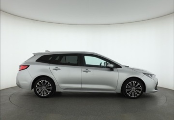 Toyota Corolla XII TS Kombi 1.8 Hybrid 122KM 2019 Toyota Corolla 1.8 Hybrid, Salon Polska, Automat, zdjęcie 5