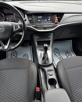 Opel Astra K Hatchback 5d 1.4 Turbo 150KM 2019 Opel Astra Automat, salon Polska, podgrzewane fotele i kierownica 1.4 150KM, zdjęcie 3