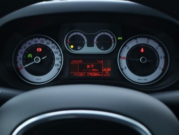 Fiat 500L Trekking Seria 1 1.4 T-Jet 16v 120KM 2015 Fiat 500L 1.4 T-Jet, Salon Polska, GAZ, Skóra, zdjęcie 10