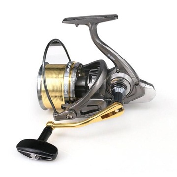 Metalowe kołowrotki do dalekich rzutów gładkie