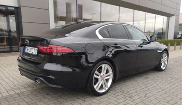 Jaguar XE Sedan Facelifting 2.0 i4P 300KM 2021 Jaguar XE XE MY22 2.0 I4 300 PS AWD Auto S 2.0 Benzyna 300KM, zdjęcie 7