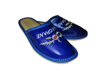 Женские тапочки