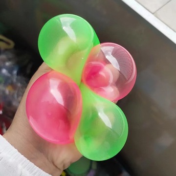 Прыгающие сенсорные шарики