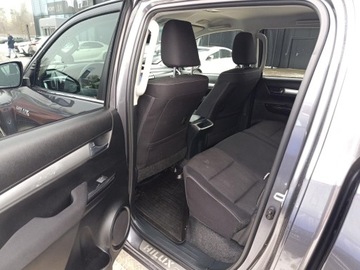 Toyota Hilux VIII Podwójna kabina Facelifting 2.8 D-4D 204KM 2024 Toyota Hilux 2.8 D-4D mHEV Double Cab Executive 4x, zdjęcie 19