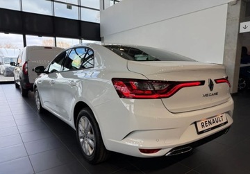 Renault Megane IV GrandCoupe Facelifting 1.3 TCe 140KM 2025 Renault Megane GrandCoupe kolor Bialy 2025 OD REKI 1.3 Benzyna, zdjęcie 9