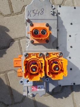 ПРЕОБРАЗОВАТЕЛЬ НАПРЯЖЕНИЯ PORSCHE TAYCAN 9J1915539CN