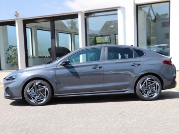 Hyundai i30 III 2025 HYUNDAI i30 1.5 T-GDI 48V N-Line DCT Sedan 140KM 2025, zdjęcie 2