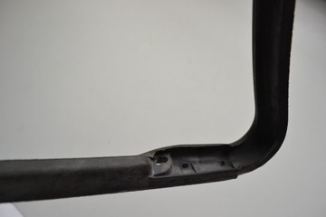 Fiat 126p Уплотнитель левого треугольного стекла