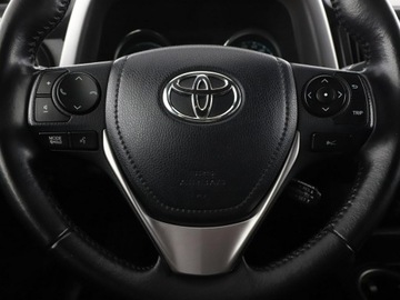 Toyota RAV4 IV MPV Facelifting 2.5 Hybrid 197KM 2016 Toyota RAV-4 4x4 półskóra navi kamera grzane, zdjęcie 20