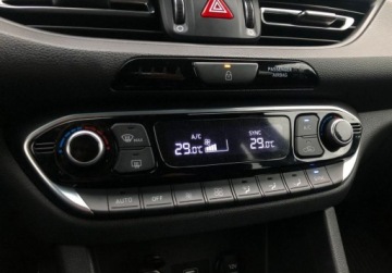 Hyundai i30 III Hatchback Facelifting 1.0 T-GDI 120KM 2022 Hyundai i30 i30 Smart FV23 Salon PL 1 wlasciciel Apple Car Play, zdjęcie 19