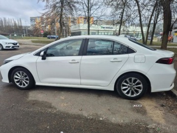 Toyota Corolla XII Sedan 1.5 VVT-i 125KM 2022 Toyota Corolla Toyota Corolla 1,5 BenzynaLPG Bogate Wyposazenie Zamiana, zdjęcie 12