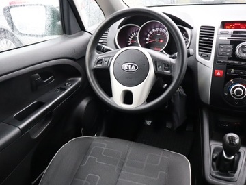 Kia Venga Mikrovan 1.4 DOHC CVVT 90KM 2011 Kia Venga 1.4 CVVT, Salon Polska, 1. Właściciel, zdjęcie 6