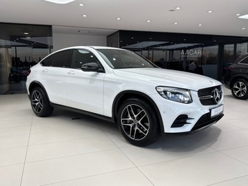 Mercedes GLC C253 SUV 2.0 250 211KM 2019 Mercedes-Benz GLC 250 4-Matic AMG Line / Burmester, zdjęcie 4