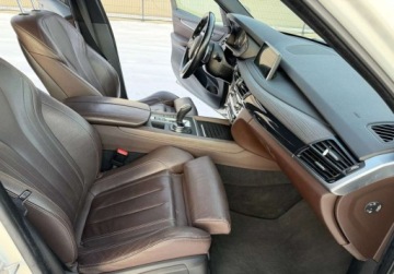 BMW X5 F15 SUV xDrive40d 313KM 2014 BMW X5 4x4 X5 40D 313 KM MPerformance 2014r Salon PL Vat 23 Warszawa, zdjęcie 7