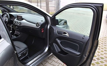 Mercedes Klasa B W246 Sports Tourer 200 BlueEFFICIENCY 156KM 2012 Mercedes-Benz Klasa B 1.6 i Navi Kamera Skora 1 rok gwarancji w cenie, zdjęcie 16