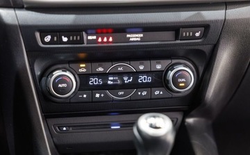 Mazda 3 III Sedan Facelifting 2.0 SKYACTIV-G 120KM 2018 Mazda 3 2.0 Skyenergy 2.0 Benzyna 120KM, zdjęcie 29