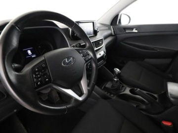 Hyundai Tucson III SUV Facelifting 1.6 GDi 132KM 2019 Hyundai Tucson klima auto kamera i czujniki, zdjęcie 13