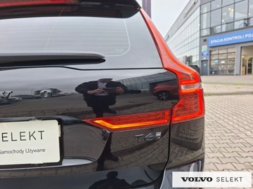 Volvo XC60 II 2025 Volvo XC 60 XC60 T6 Plug-In Hybrid AWD Plus Black, zdjęcie 10