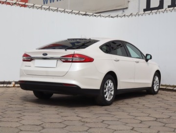 Ford Mondeo V Liftback Facelifting 2.0 EcoBlue 150KM 2020 Ford Mondeo 2.0 EcoBlue, Salon Polska, zdjęcie 4