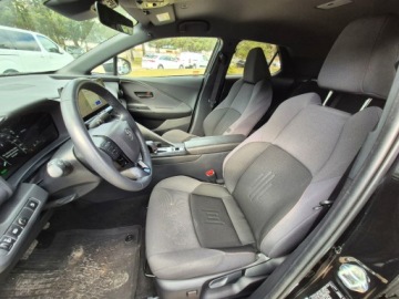 Toyota C-HR II SUV 1.8 Hybrid 140KM 2024 Toyota C-HR 1.8 Hybrid Style 1.8 Hybrid Style+Nawi, zdjęcie 6