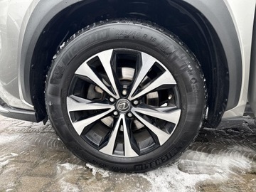 Lexus NX I SUV Facelifting 300h 197KM 2021 Lexus NX 300h F Impression AWD I (2014-2021) 300h, zdjęcie 25