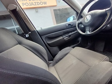 VW Golf iv 5d boczek drzwi tapicerka lewy prawy