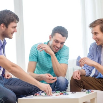 НАБОР ДЛЯ ПОКЕРА «ТЕХАС» 500 ФИШЕК 2 КОЛОДЫ 5 КОСТЕЙ + АЛЮМИНИЕВЫЙ КОРПУС