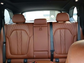BMW X5 G05 2022 BMW X5 M 50I 2022 4.4l 4.4 Benzyna 523KM, zdjęcie 11