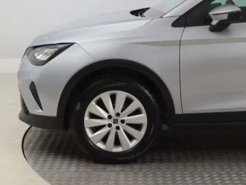 Seat Arona Crossover Facelifting 1.0 TSI 110KM 2022 Seat Arona 1.0 TSI, Salon Polska, Klima, zdjęcie 14