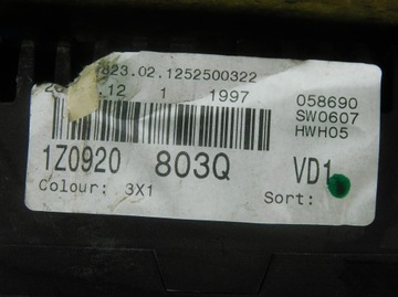 1Z0920803Q 058690SW0607 PŘÍSTROJOVÁ DESKA BUDÍK SKODA OCTAVIA II FACELIFT 1.4 TSI