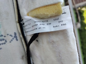 AUDI Q7 4L PODPORA SEDADLA PRAVÉHO PŘEDNÍHO ČERNÁ KŮŽE VYHŘÍVANÁ