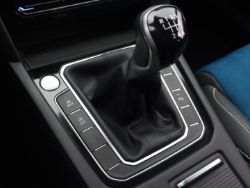 Volkswagen Passat B8 Limousine Facelifting 2.0 TDI SCR 150KM 2021 VW Passat 2.0 TDI, Salon Polska, 1. Właściciel, zdjęcie 12