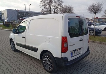 Citroen Berlingo I 1.6 HDi 90KM 2010 Citroen Berlingo Zarejestrowany - 1,6 - 90 KM 1.6 Diesel 90KM, zdjęcie 9