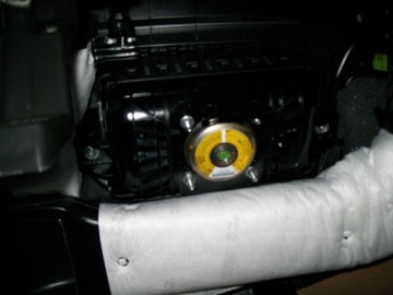 KIA XCEED LIFT 23R GT-LINE КОМПЛЕКТНАЯ КОНСОЛЬ, ОРИГИНАЛ, НЕ РЕМОНТИРУЕМАЯ