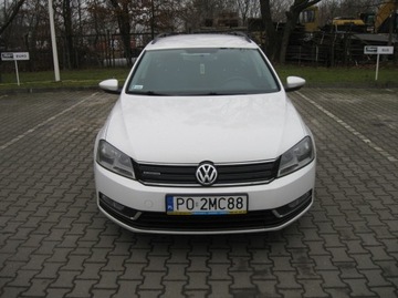 Volkswagen Passat B7 Variant 1.6 TDI CR DPF BlueMotion 105KM 2014 VW PASSAT Variant 1,6 TDI 105 KM BlueMotion , cena brutto FV VAT, zdjęcie 1