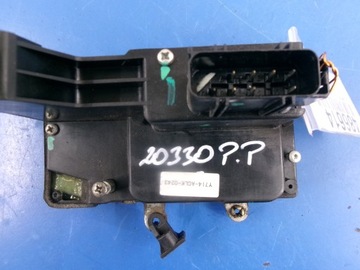 FORD FUSION MK1 FACELIFT ZÁMEK DVEŘE PŘEDNÍ PRAVÝ CENTRÁLNÍ 8PIN