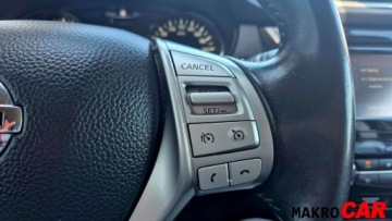 Nissan Qashqai II Crossover 1.6 DIG-T 163KM 2016 Nissan Qashqai Salon PLNawigacja Kamery 360 PanoramaNawwigacja 1.6, zdjęcie 9