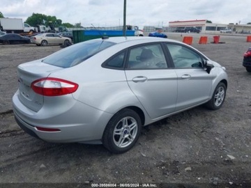 Ford Fiesta VIII 2019 Ford Fiesta 2019 Ford Fiesta SE Sedan 1.6 Benzyna 120KM, zdjęcie 3