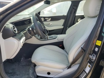 Mercedes Klasa E W213 2022 Mercedes-Benz Klasa E 350 2022 2.0l 2.0 Benzyna 255KM, zdjęcie 7