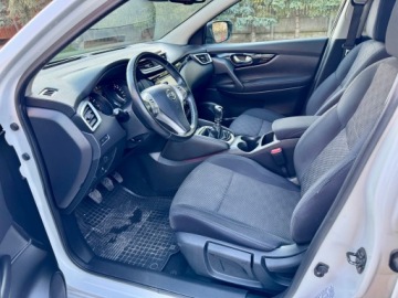 Nissan Qashqai II Crossover 1.2 DIG-T 115KM 2017 Nissan Qashqai 115KM Kamery 360 Panorama Keyless Go Oryginalny Lakier, zdjęcie 19