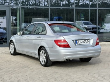 Mercedes Klasa C W204 Limuzyna 1.8 180 CGI BlueEFFICIENCY 156KM 2012 Mercedes C 180 Climatronic, Tempomat, Bluetooth, zdjęcie 7