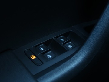 Skoda Octavia III Liftback Facelifting 1.5 TSI ACT 150KM 2019 Skoda Octavia 1.5 TSI, Salon Polska, Klima, zdjęcie 17