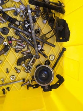 KAWASAKI NINJA 650 17-19 болт гайка кузова