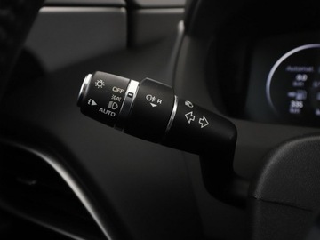 Jaguar XE Sedan 2.0 i4 180KM 2018 Jaguar XE niski przebieg skóra navi virtual, zdjęcie 33